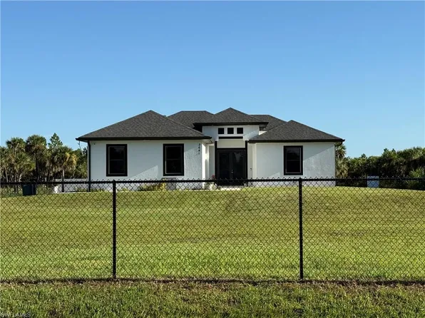 2641 36th AVE SE, NAPLES, FL 34117