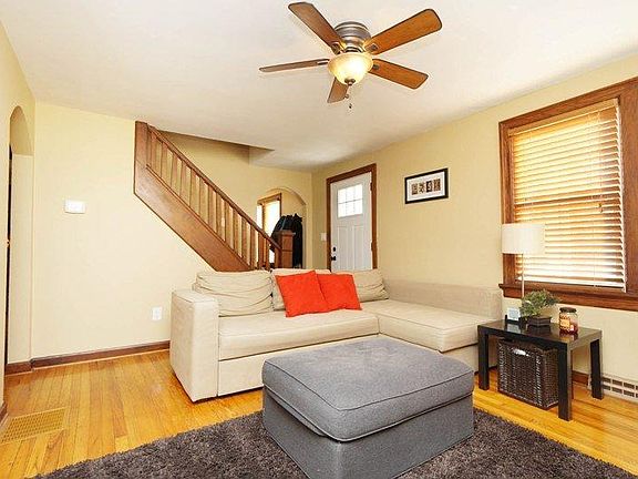 5th image of 4824 Laurel Ave