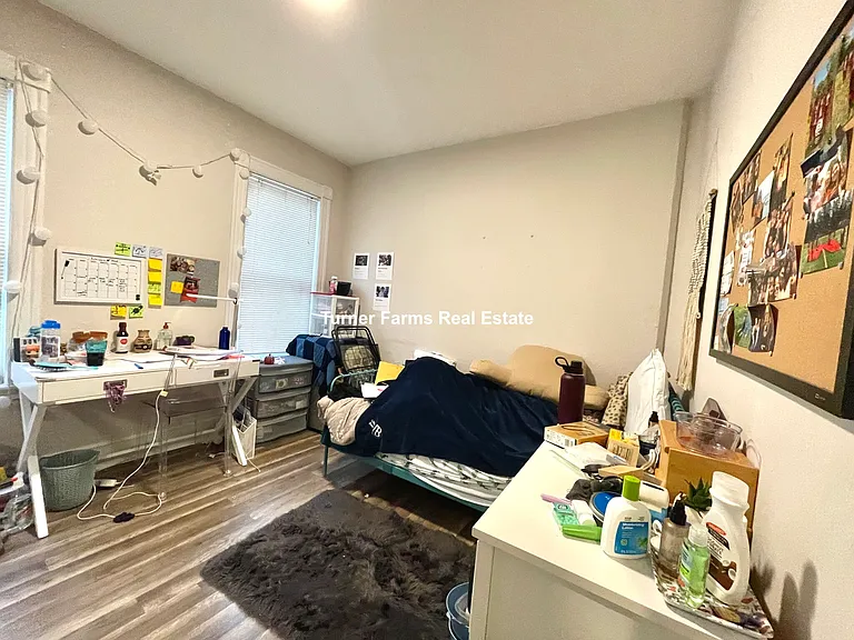 45 Crescent Ave #1R — Photo 11
