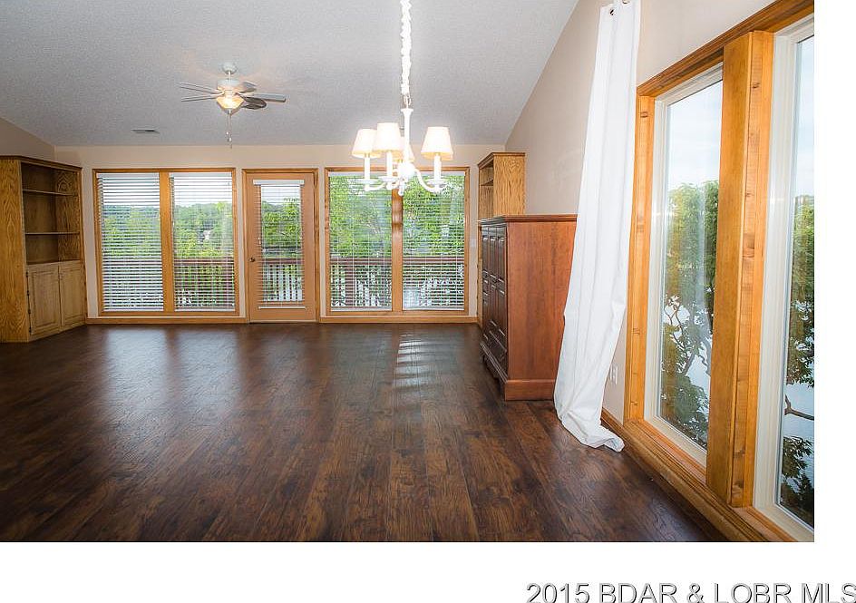 1st image of 183 Lake Valley Dr