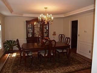 3rd image of 102 Foxhall Dr
