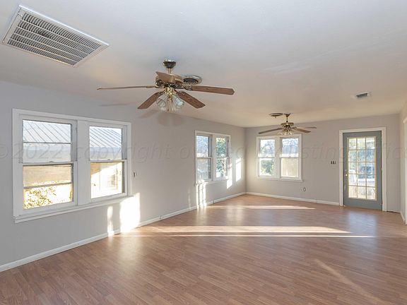 4th image of 427 Crest Ave