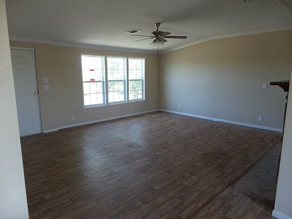 5th image of 1600 Homannville Trl