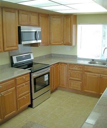5th image of 37 Quail Hill Ln