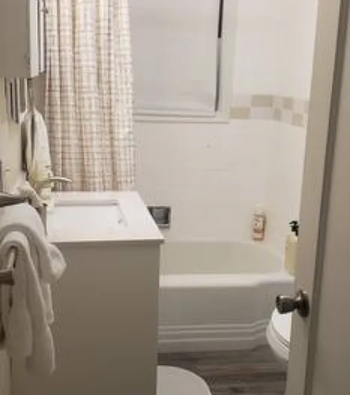 8704 N Wayland Ave — Photo 13