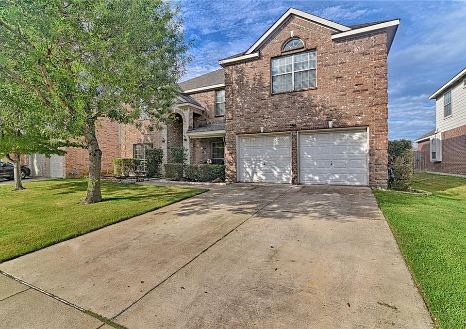 1st image of 104 Monticello Dr