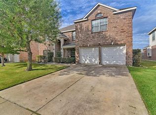 104 Monticello Dr, Mansfield, TX 76063