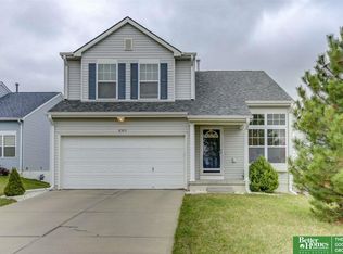 10809 Girard St, Omaha, NE 68142