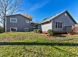 8249 Jasmine Ave S, Cottage Grove, MN 55016