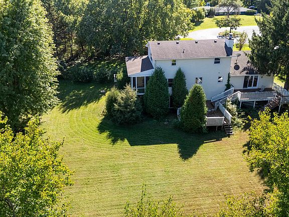 4th image of 7824 Caribou Ct
