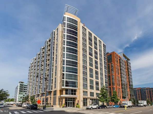 1025 1st St SE APT 706, Washington, DC 20003