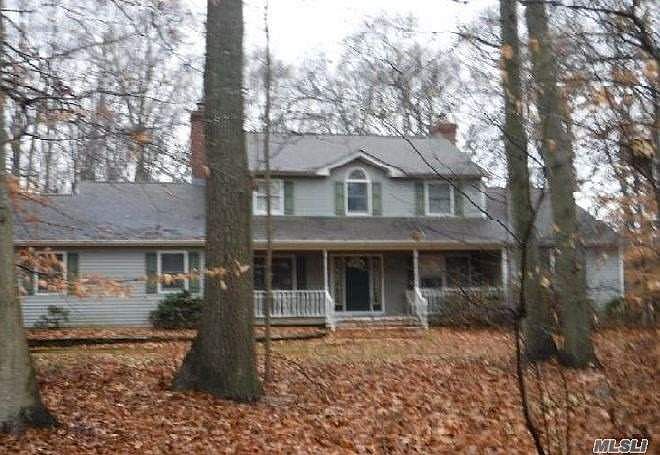 1st image of 48 Melissa Ln