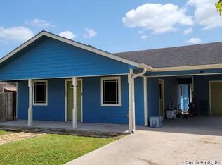 1103 Vela St, Alice, TX 78332