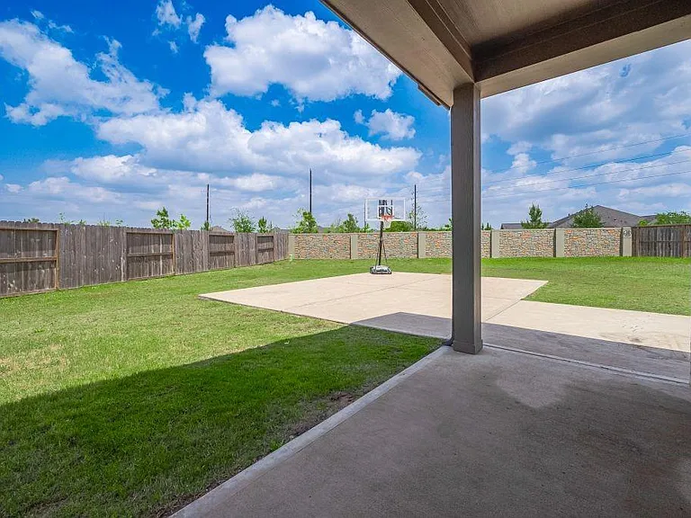 29310 Sweet Orange Ct — Photo 23
