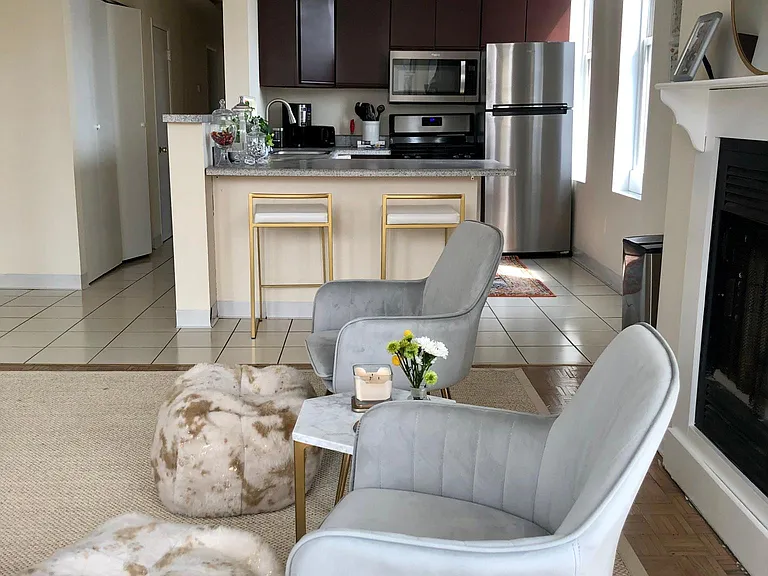 1000 W Armitage Ave #4B — Photo 12