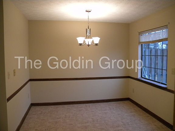 4th image of 3007 Parkside Ct