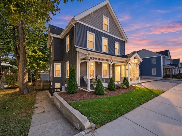 62 Pleasant St #2, Winthrop, MA 02152
