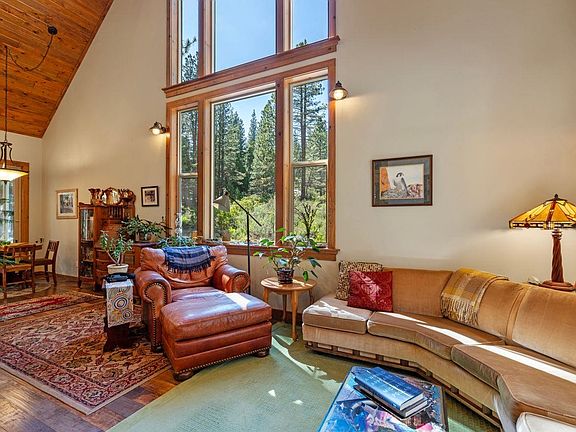 5th image of 305 Mountain View Rd