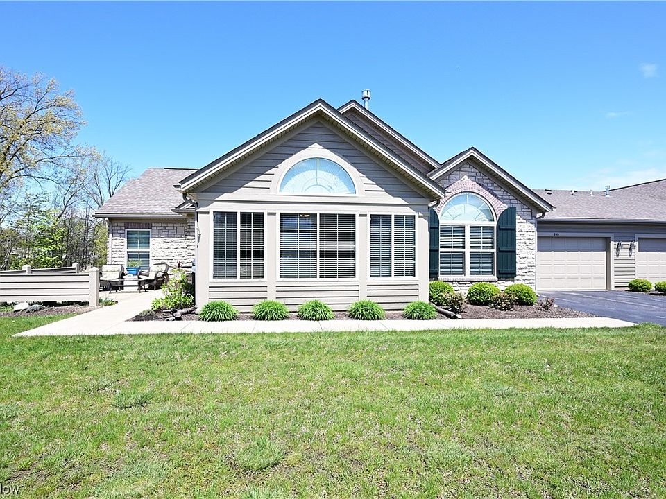 1st image of 350 Quarry Lakes Dr