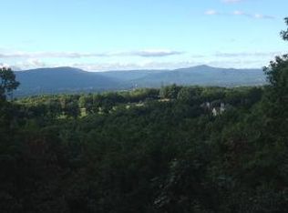 5009 Fox Ridge Rd, Roanoke, VA 24018