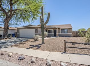 1865 W Chardonnay Dr, Tucson, AZ 85746