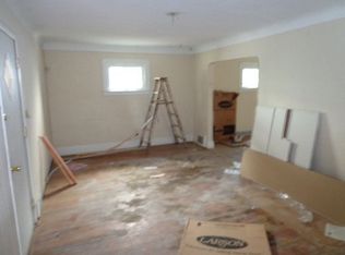 19850 Raymond St, Maple Heights, OH 44137