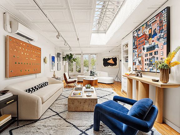 5th image of 547 Broadway APT 6