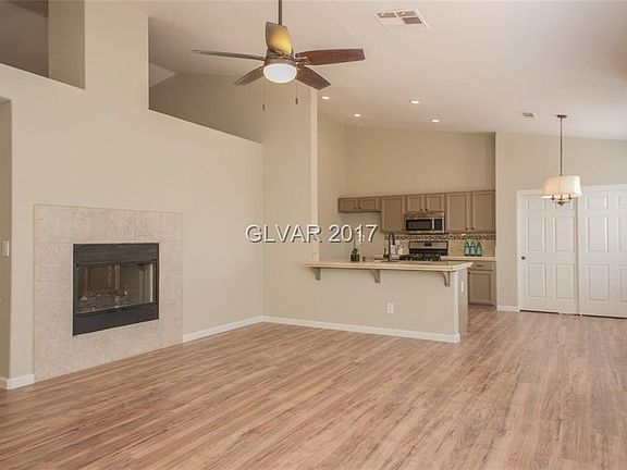 3rd image of 408 Antique Bay St
