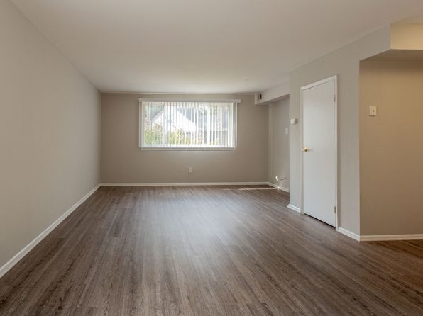 Bromley House | 6901 Old York Rd, Philadelphia, PA