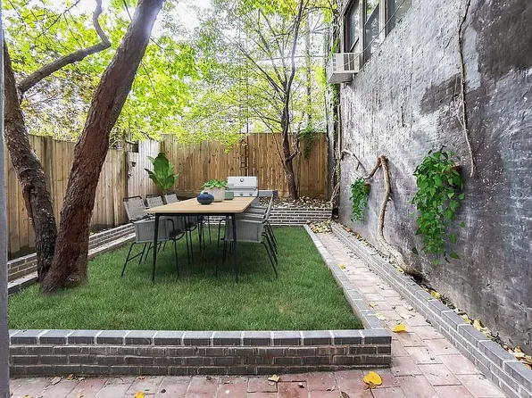 342 9th St APT 1, Brooklyn, NY 11215