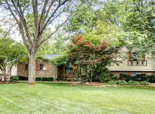 7745 Park Creek Dr, Centerville, OH 45459