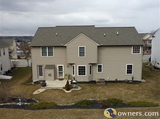 14 Cedar Chase Dr, Mountville, PA 17554