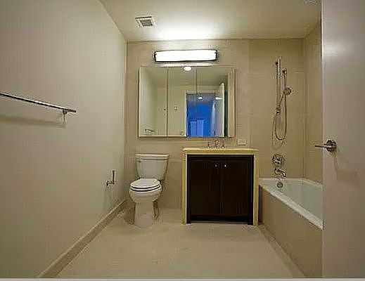 4th image of 200 E End Ave APT 12N