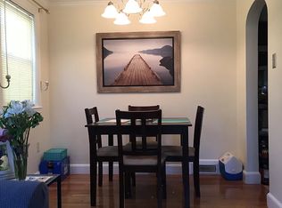 18 Grew Hill Rd #1, Roslindale, MA 02131