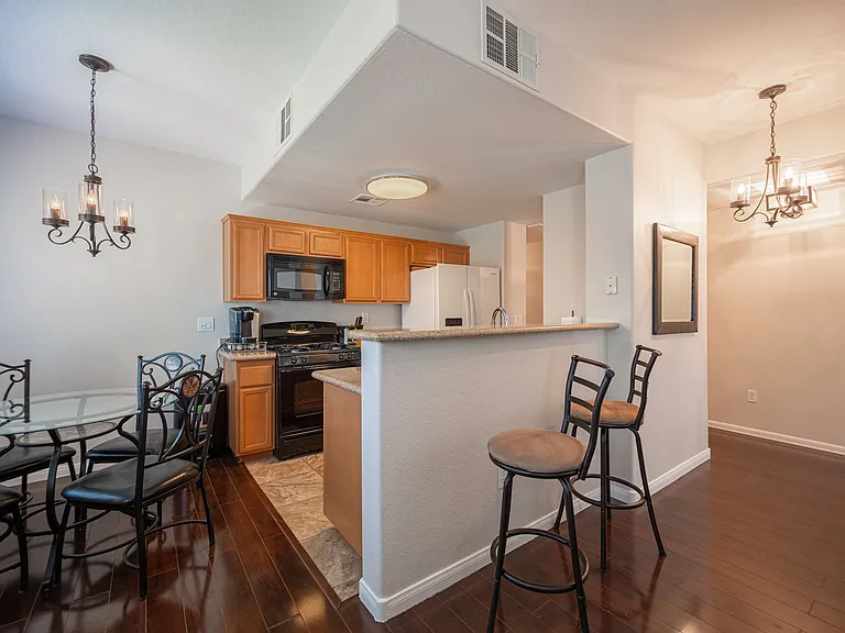7701 W Robindale Rd #274 — Photo 9