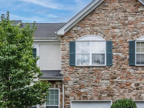 133 Stirrup Cir, West Chester, PA 19382