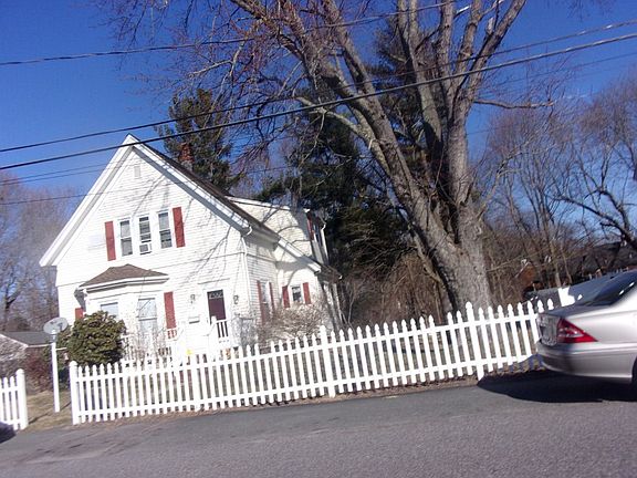 2nd image of 117 Monroe St