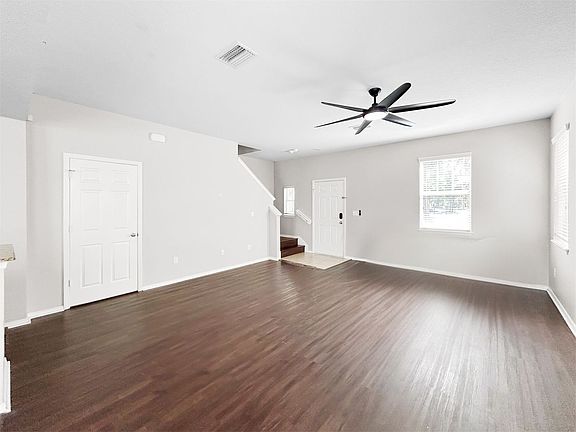 5th image of 4409 Sweet Cinnamon Ct