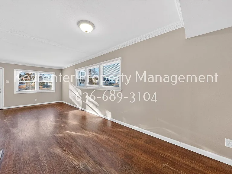 10617 Dunkeld Cir — Photo 12