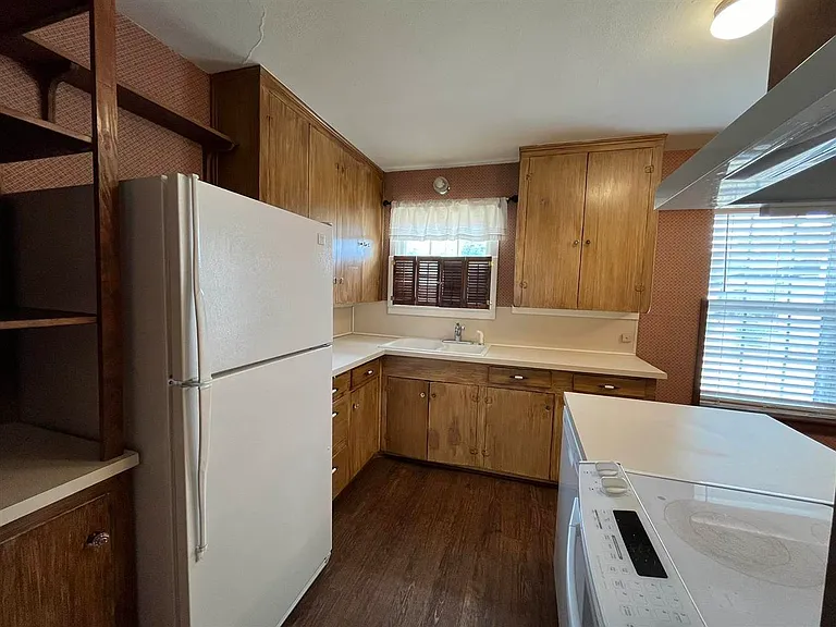 4300 McCutchen Ave — Photo 9