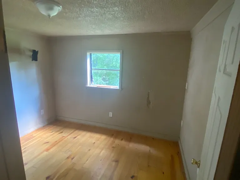 5112 Clayton Dr — Photo 9