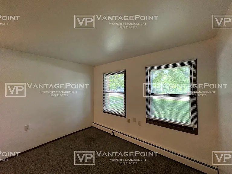 114 Victor St #9 — Photo 3