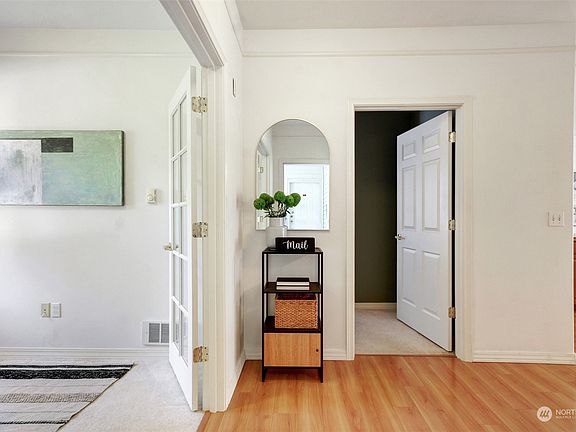 2nd image of 23009 Lakeview Drive #B303