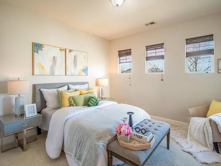 625 W Questa Trl — Photo 13