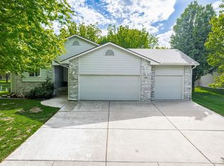 2403 N Covington St, Wichita, KS 67205