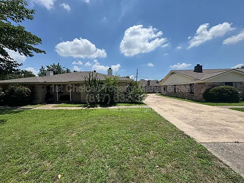 7704 Jennifer Ln Photo 1