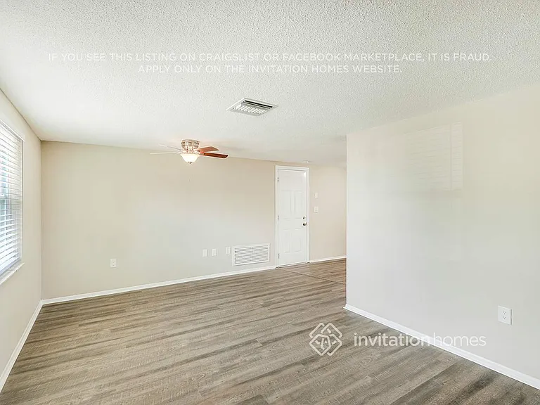 7935 Fox Hollow Dr — Photo 4