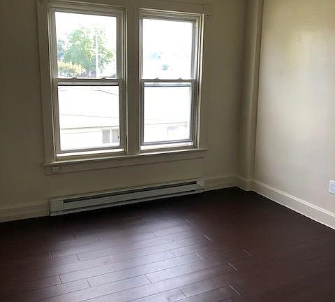 2nd image of 429 McDowell Ave
