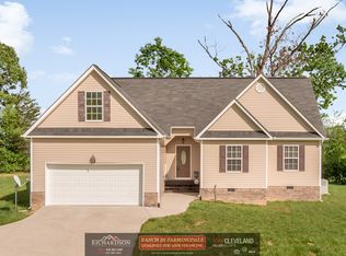 420 Farmway Dr SE, Cleveland, TN 37323