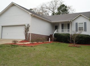 812 Perry Howard Rd, Fuquay Varina, NC 27526